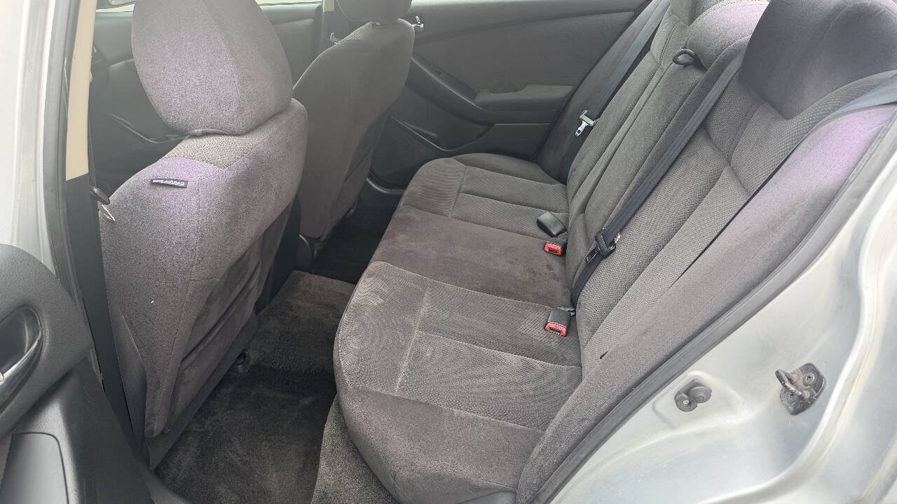 Used 2009 Nissan Altima 2.5 S w/ Convenience Plus Pkg FWD image 10