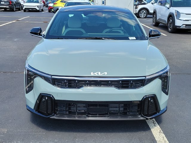 New 2026 Kia K4 GT-Line Turbo FWD image 2