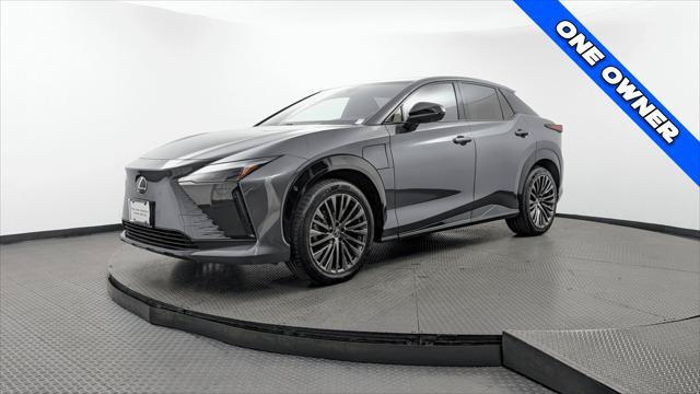 Used 2023 Lexus RZ 450e Premium w/ Accessory Package (2T) AWD/4WD image 2