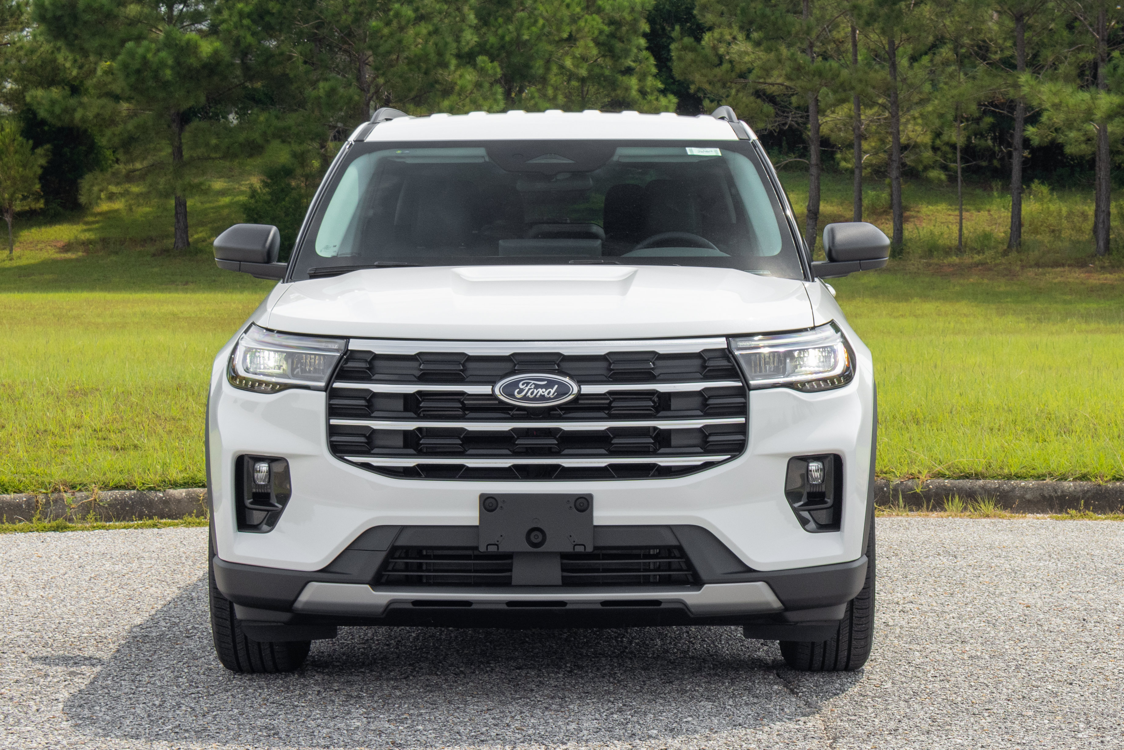 New 2026 Ford Explorer Active w/ Active Comfort Package RWD image 2