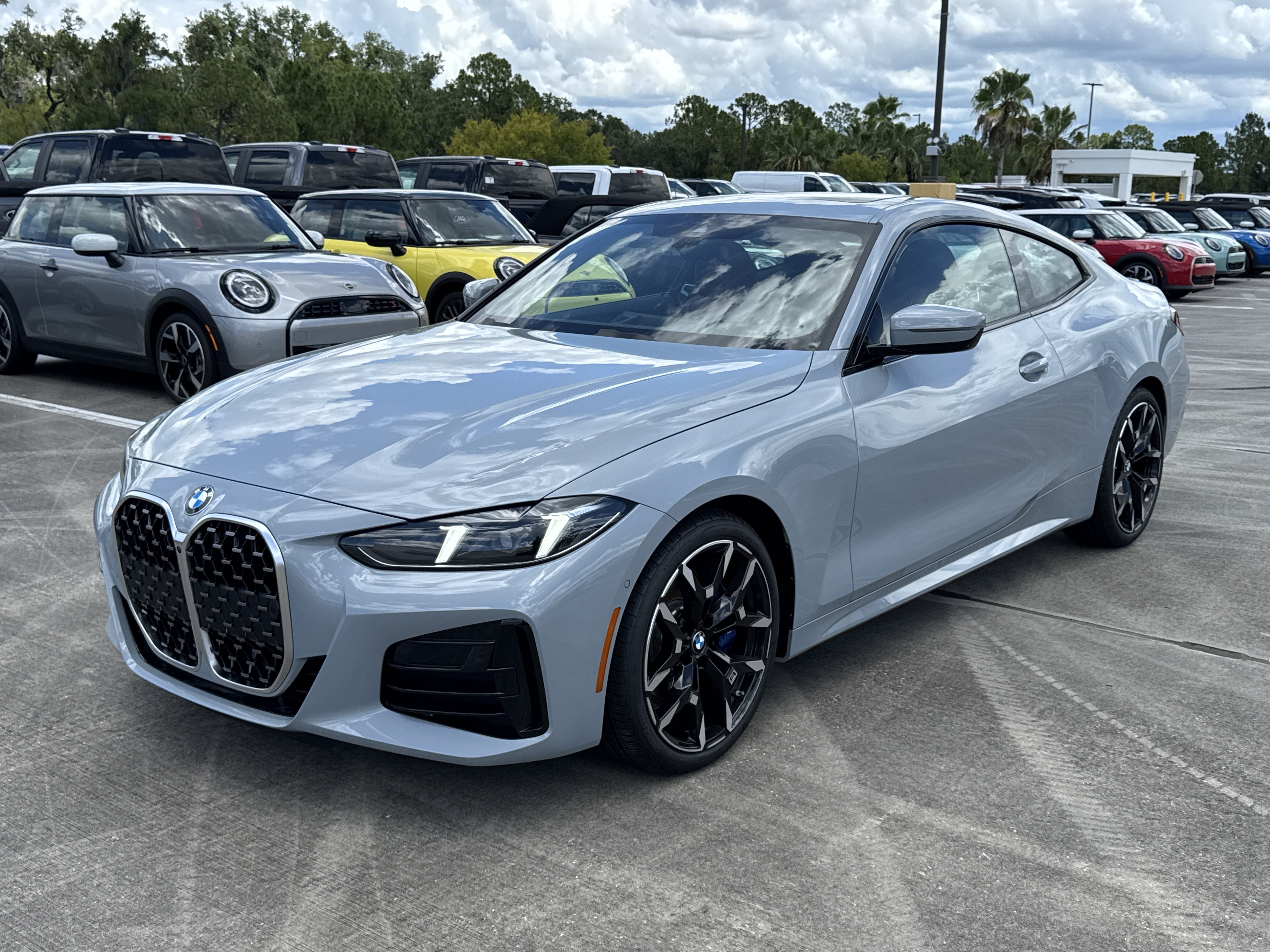 New 2027 BMW 430i Coupe w/ M Sport Package RWD image 3