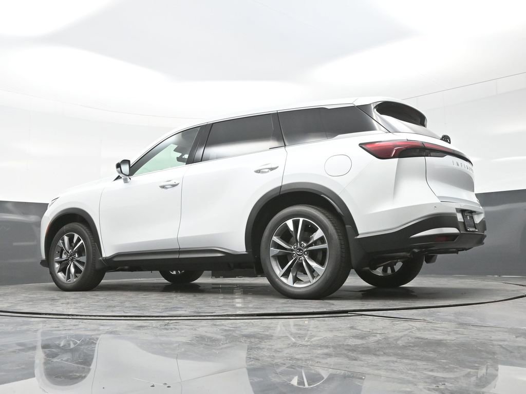 New 2026 INFINITI QX60 Pure w/ Cargo Package image 28