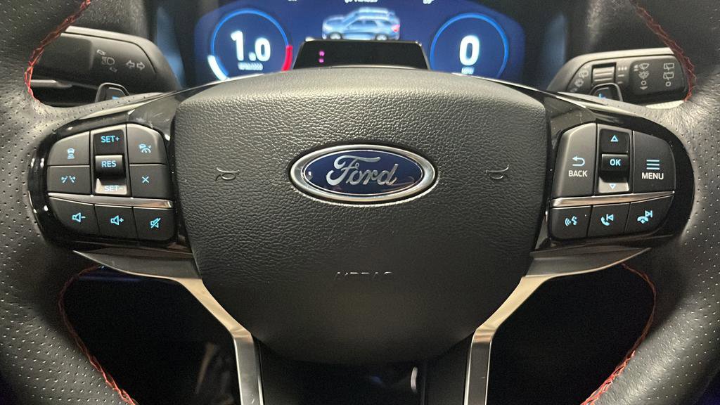 Certified 2025 Ford Explorer ST AWD/4WD image 15