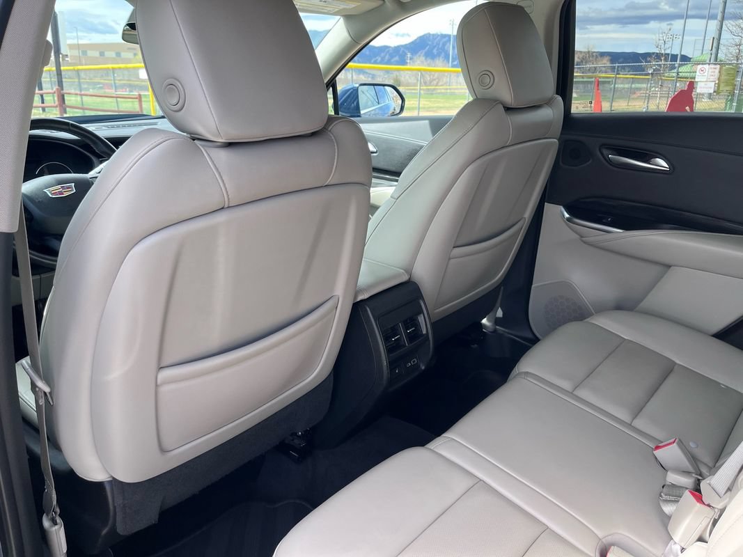 Used 2019 Cadillac XT4 Premium Luxury AWD/4WD image 24