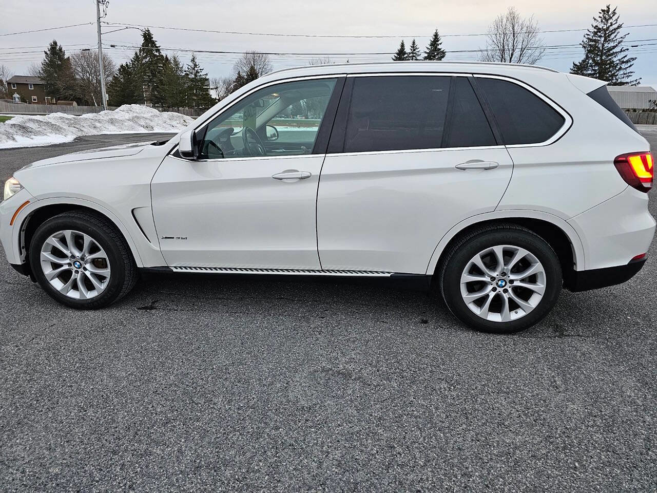Used 2015 BMW X5 xDrive35i image 2