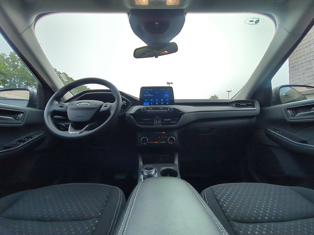 Used 2025 Ford Escape Active AWD/4WD image 22