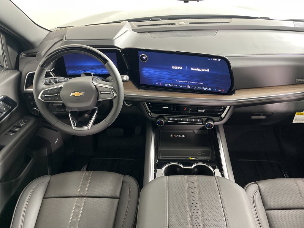 New 2026 Chevrolet Tahoe High Country AWD/4WD image 16