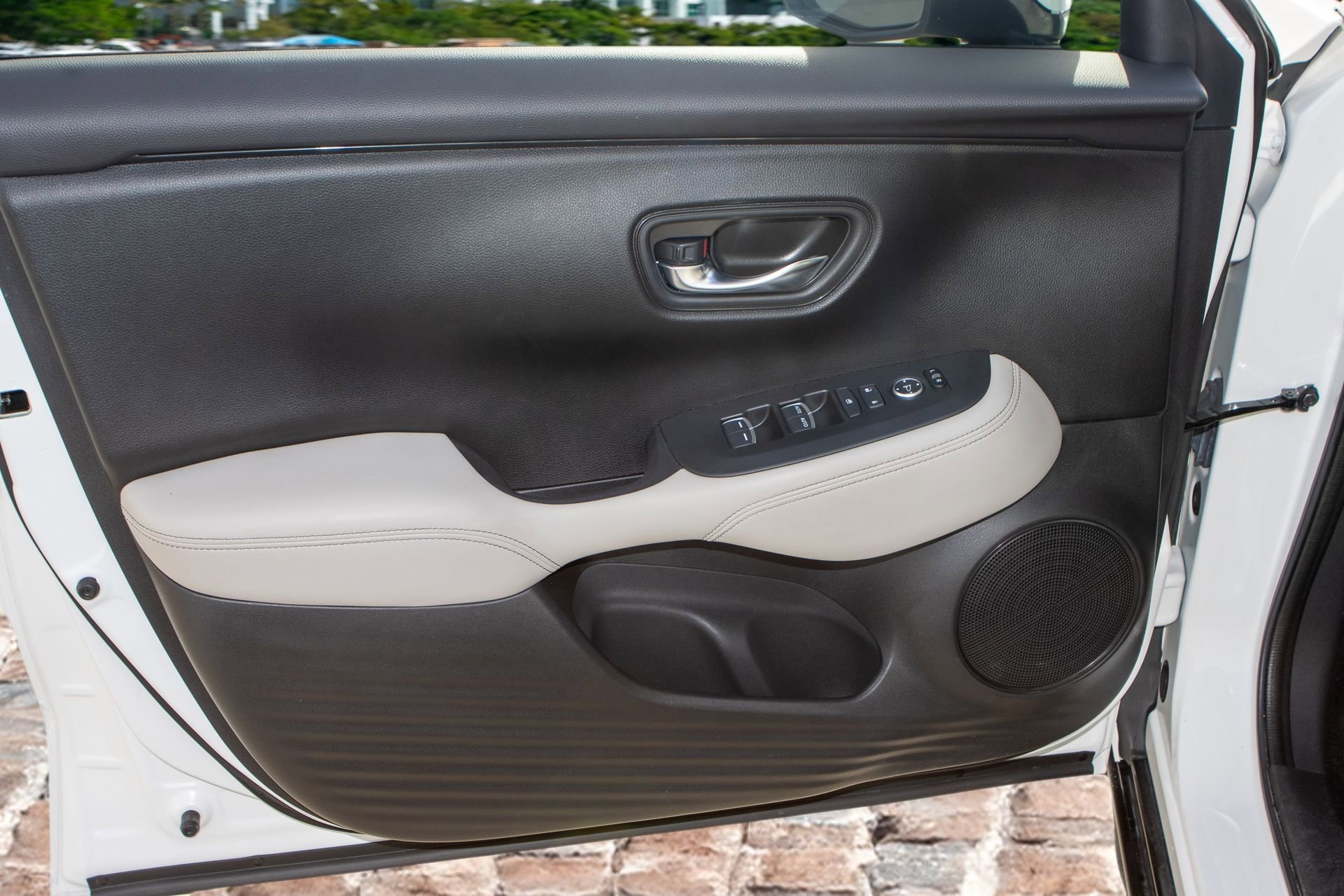 Certified 2023 Honda HR-V EX-L image 25