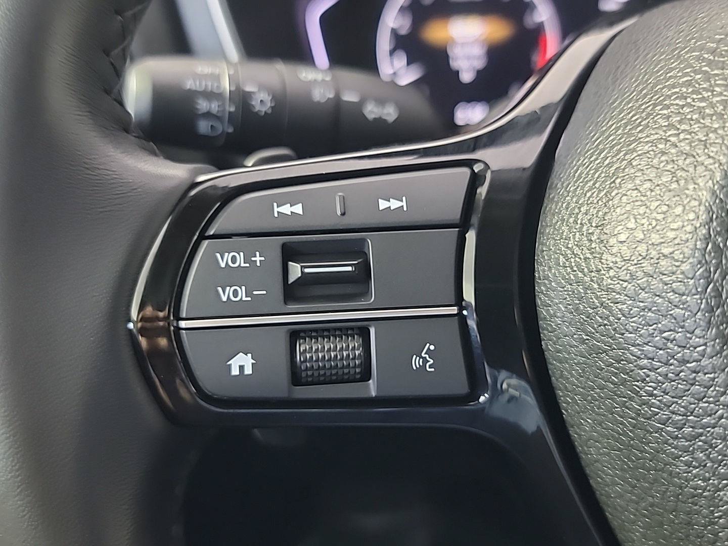 Certified 2025 Honda Pilot EX-L image 25