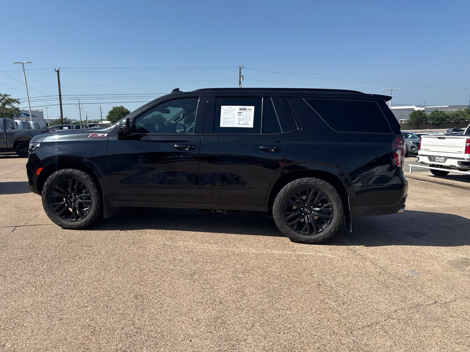 Used 2023 Chevrolet Tahoe Z71 w/ Off-Road Capability Package AWD/4WD image 4