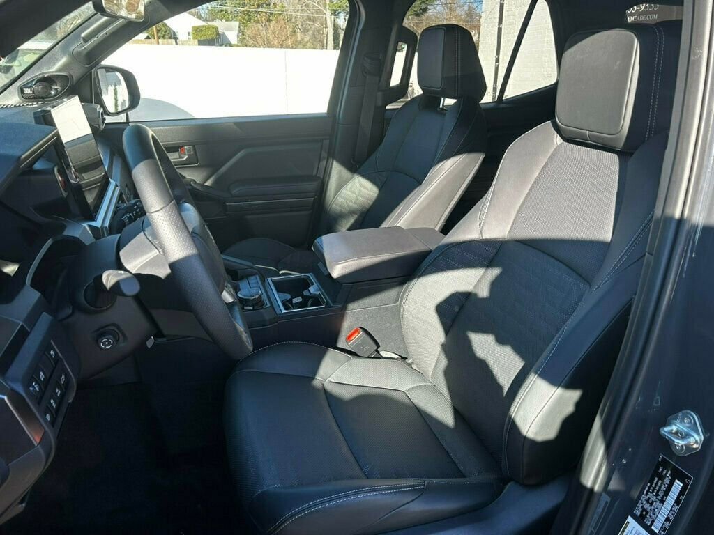 Used 2025 Toyota 4Runner TRD Sport image 17