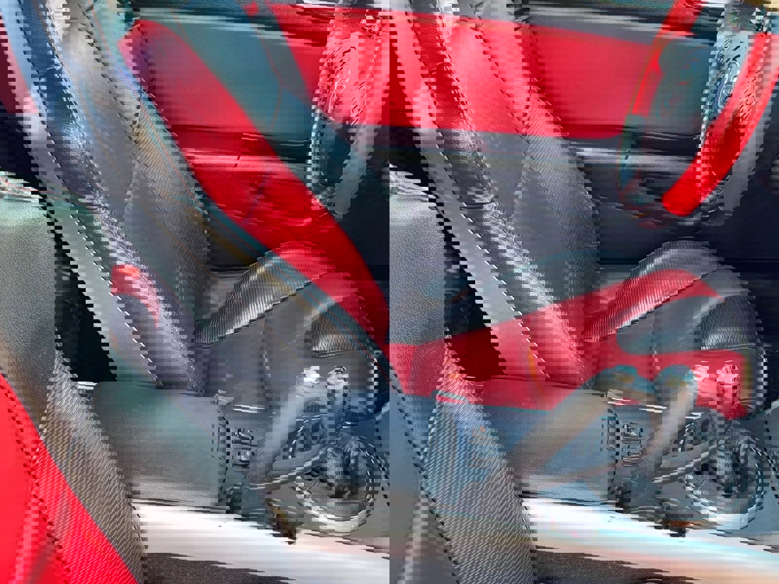 Used 2004 MAZDA RX-8 w/ MT Grand Touring Pkg image 10