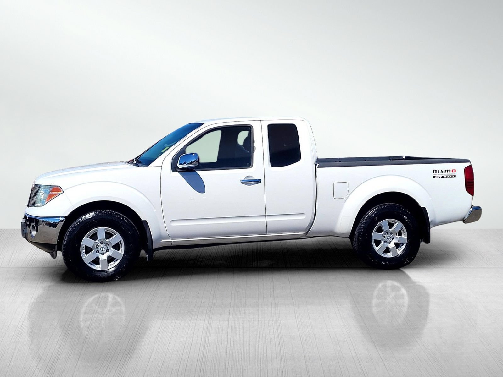 Used 2006 Nissan Frontier NISMO w/ (N01) Utility Bed Pkg AWD/4WD image 10