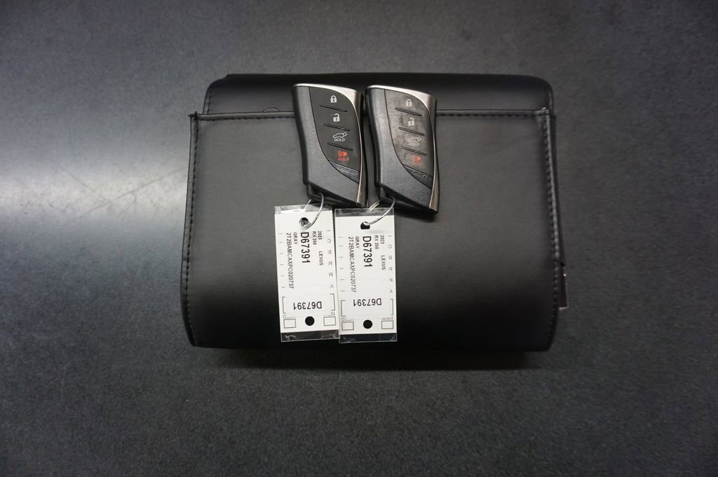 Used 2023 Lexus RX 350 Premium w/ Accessory Package AWD/4WD image 19