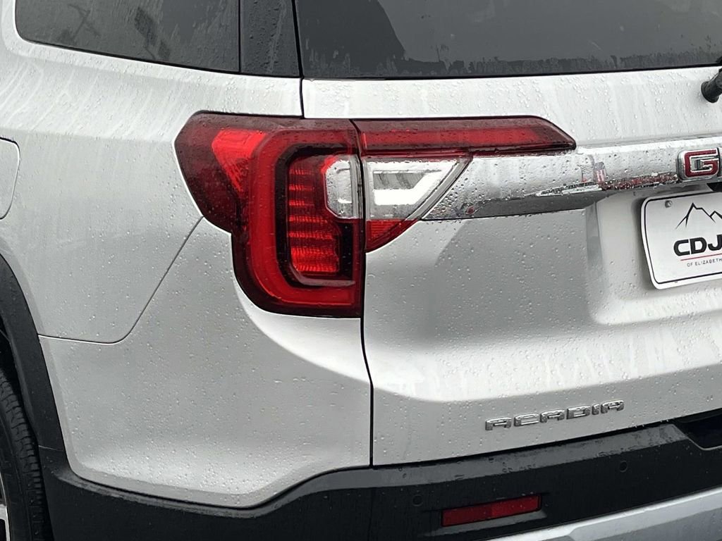 Used 2020 GMC Acadia SLE w/ Driver Convenience Package image 5