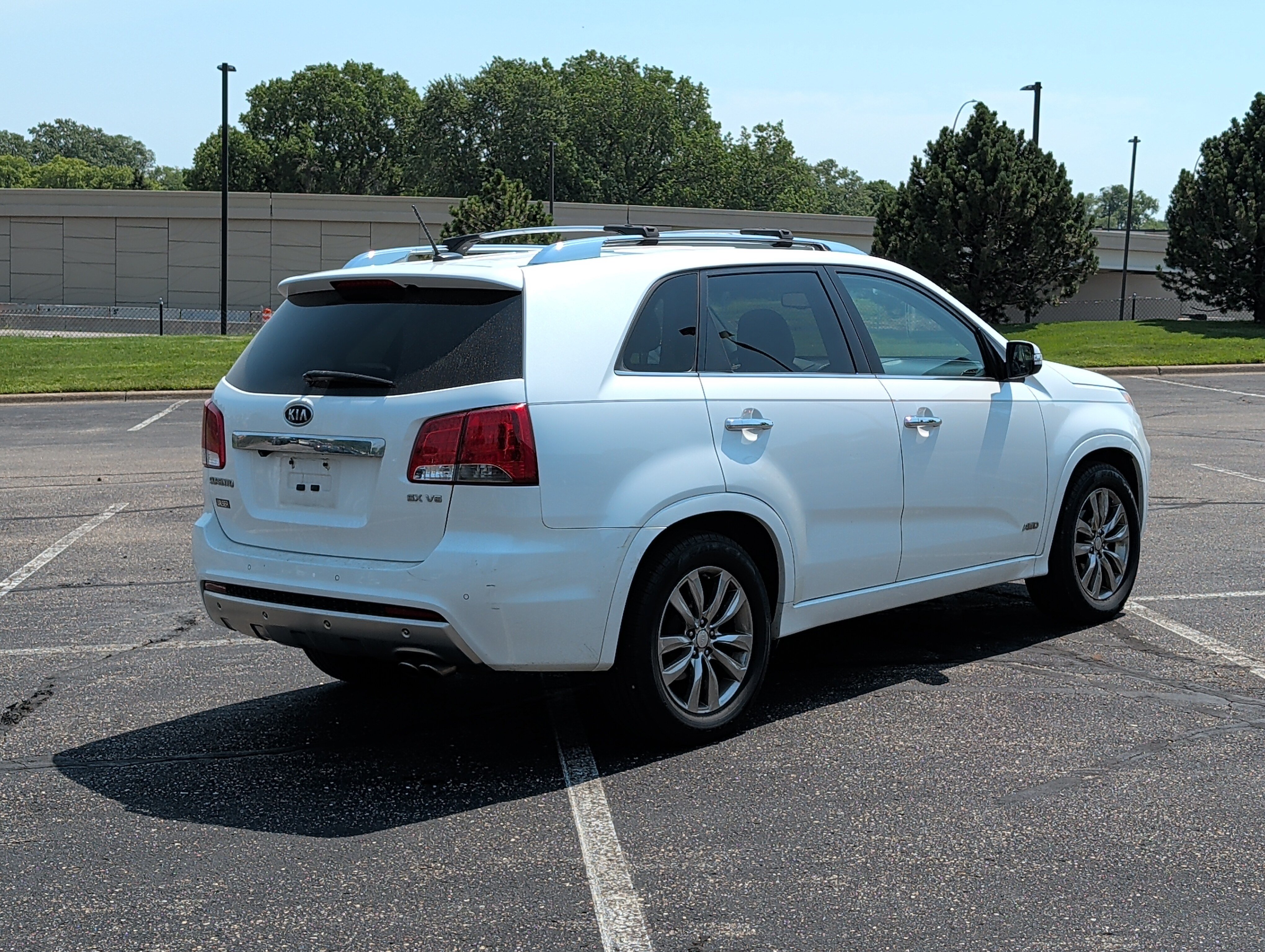 Used 2013 Kia Sorento SX AWD/4WD image 4