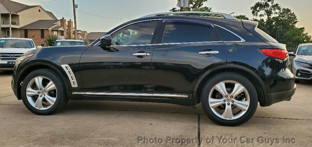 Used 2010 INFINITI FX35 AWD w/ Navigation Pkg image 22