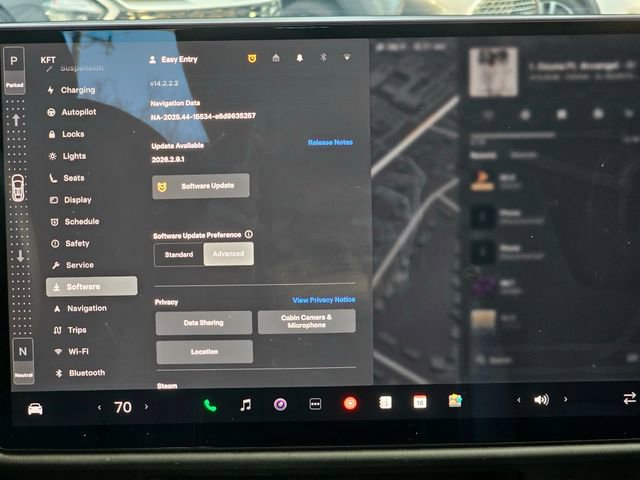 Used 2024 Tesla Model X image 34