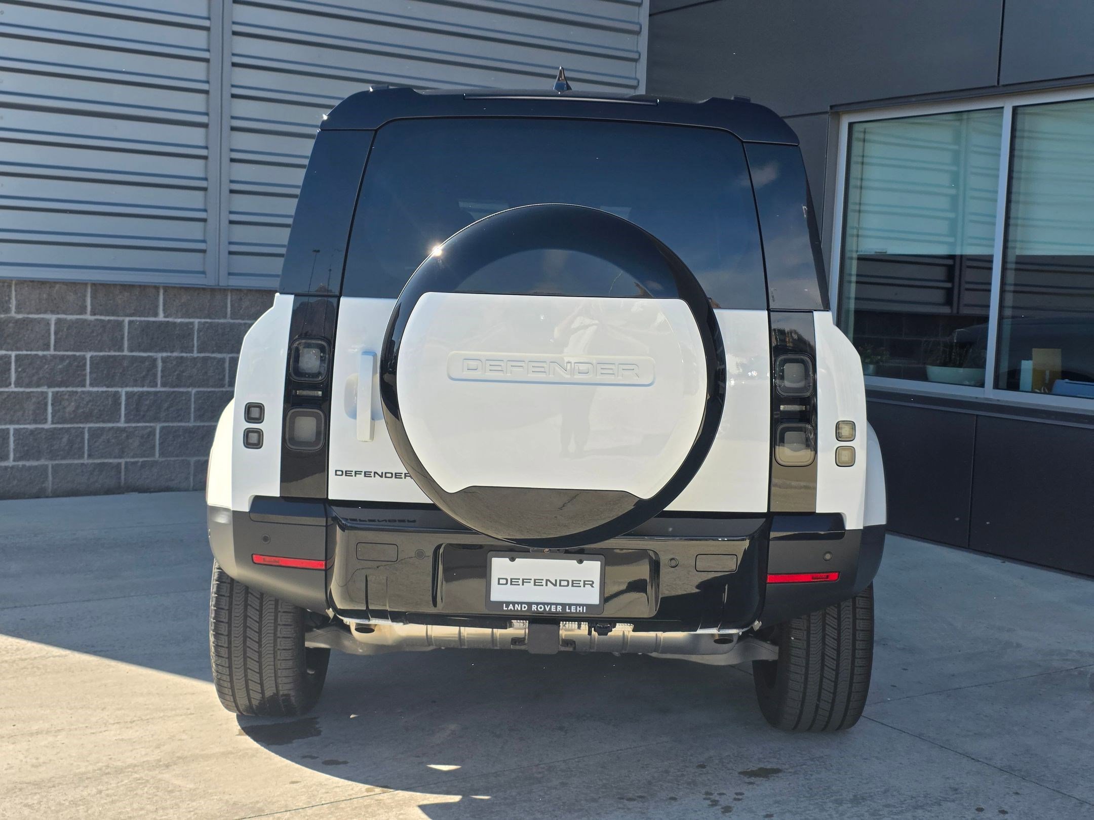 New 2026 Land Rover Defender 110 S image 7