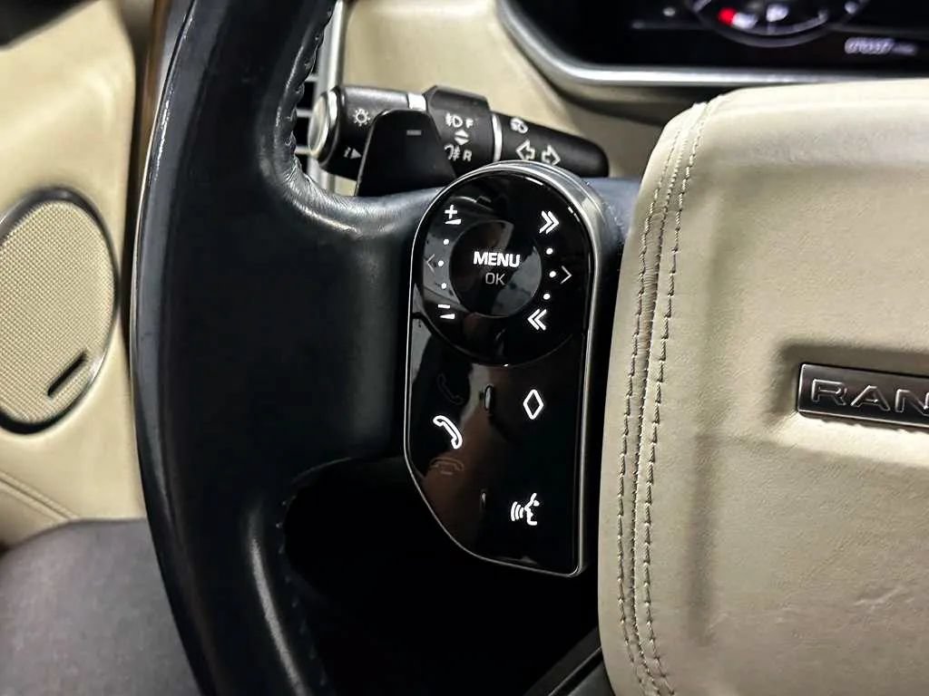 Used 2019 Land Rover Range Rover Supercharged AWD/4WD image 29