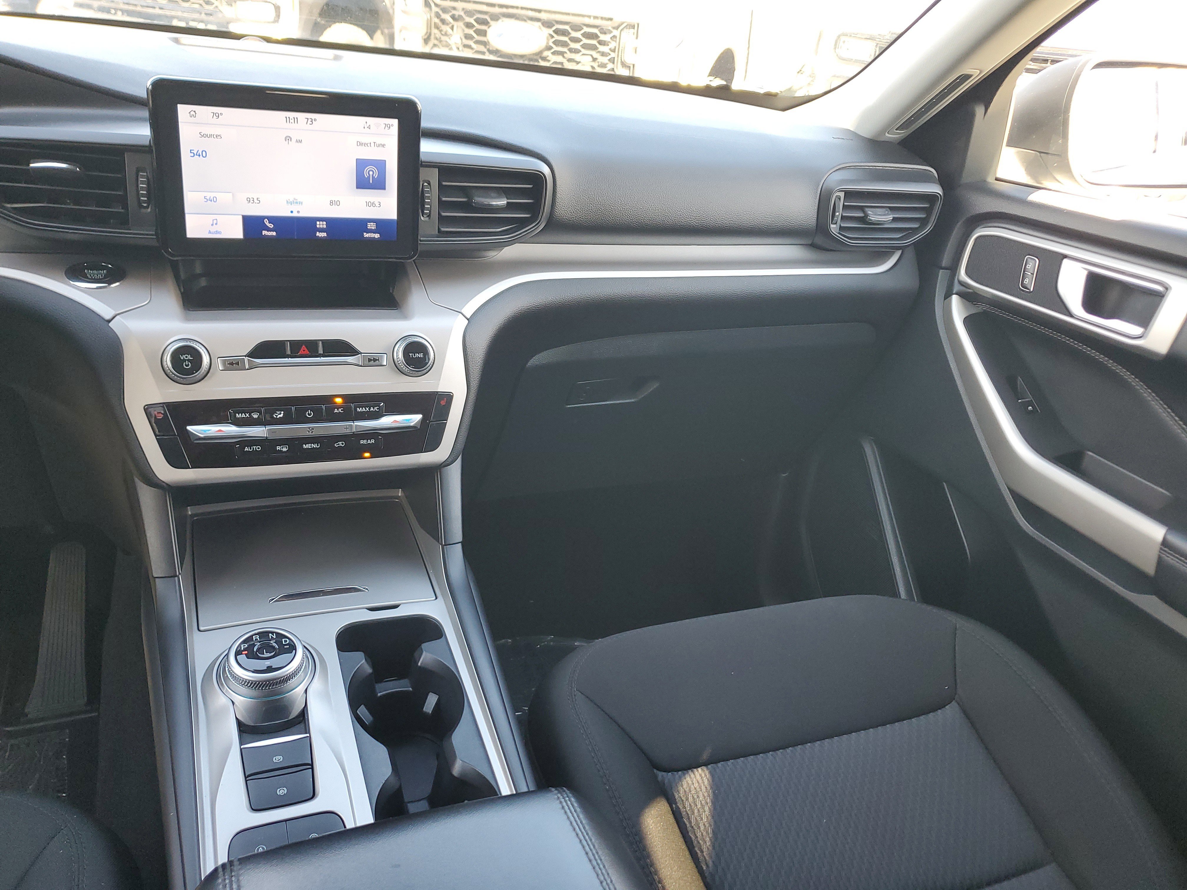 Used 2023 Ford Explorer XLT image 16