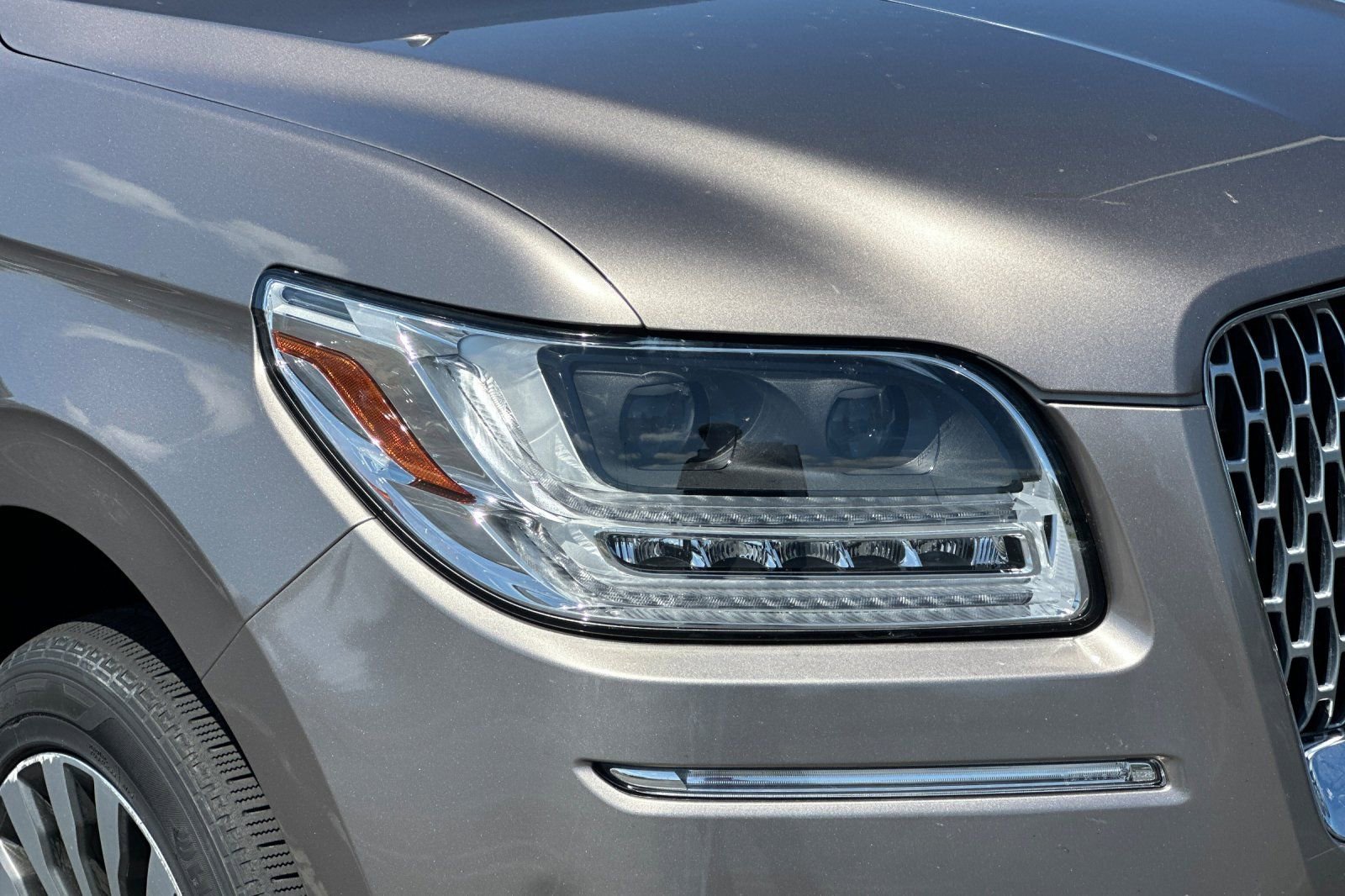 Used 2019 Lincoln Navigator L Reserve image 45