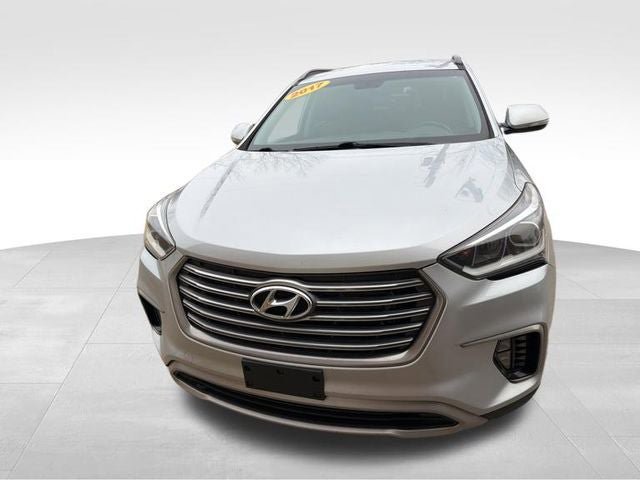 Used 2017 Hyundai Santa Fe Limited w/ Cargo Package AWD/4WD image 2