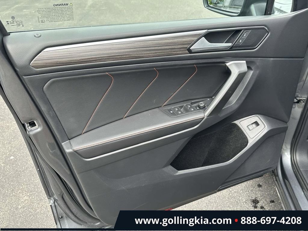 Used 2024 Volkswagen Tiguan Wolfsburg Edition AWD/4WD image 15