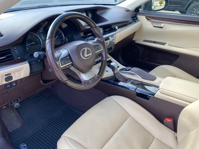 Used 2016 Lexus ES 350 w/ Navigation System Package FWD image 13