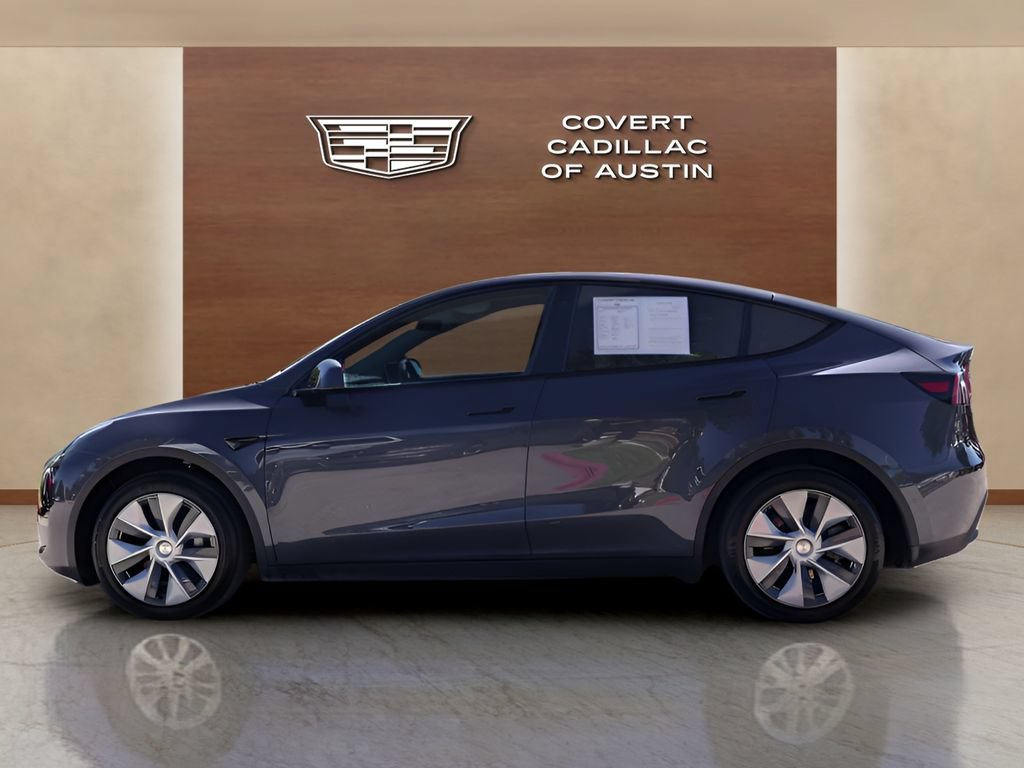 Used 2022 Tesla Model Y Long Range AWD/4WD image 2