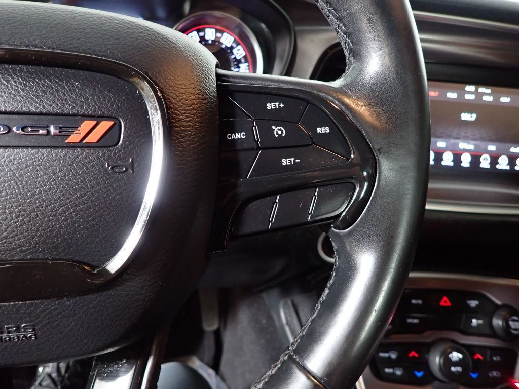 Used 2019 Dodge Challenger SXT RWD image 25