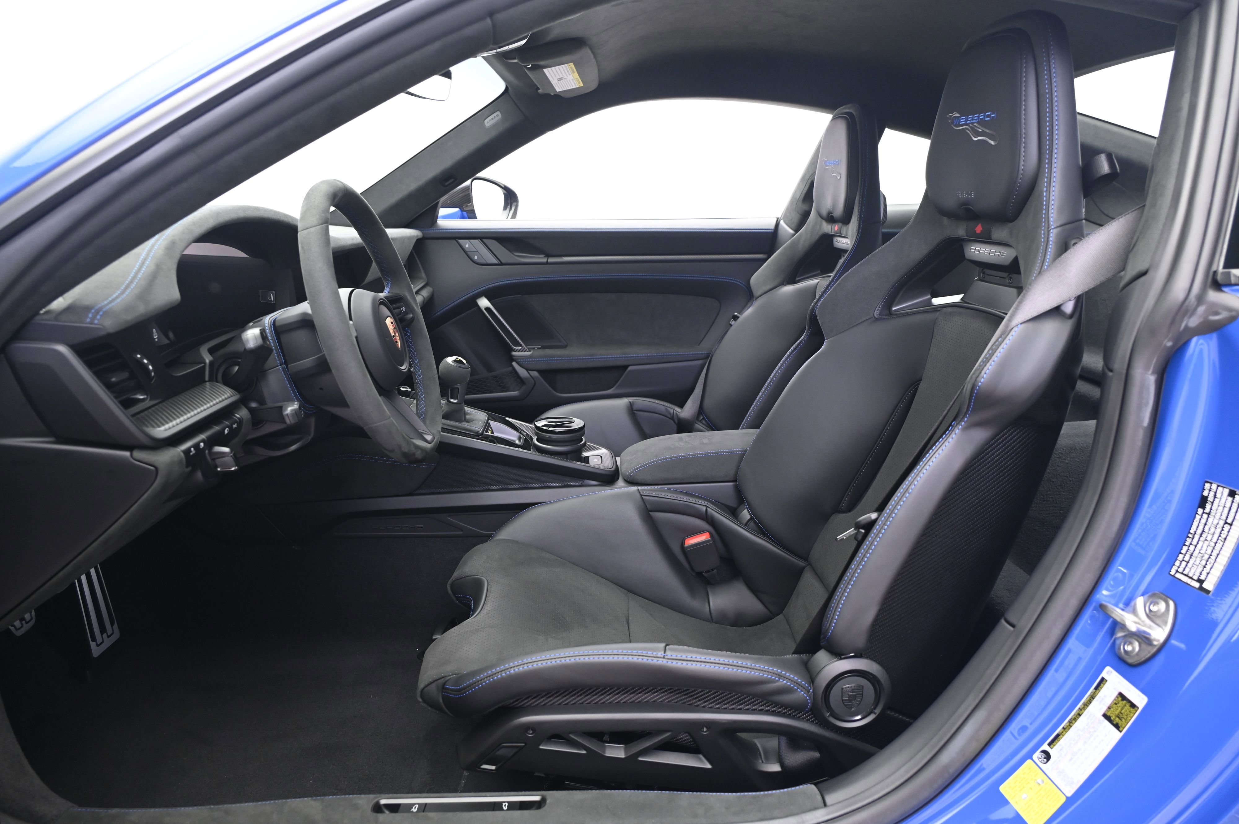 Certified 2025 Porsche 911 GT3 RWD image 26