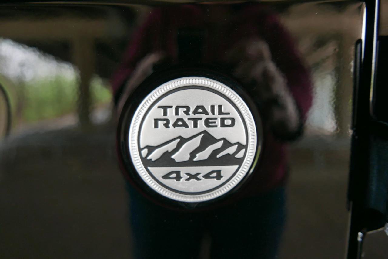 Used 2020 Jeep Wrangler Unlimited Sport image 21