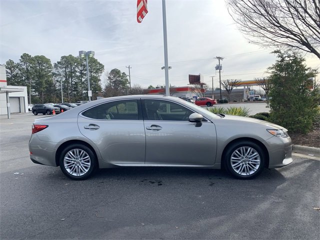 Used 2015 Lexus ES 350 image 9