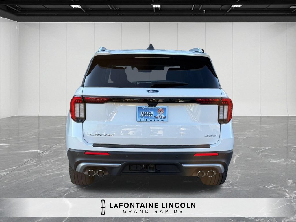 Used 2025 Ford Explorer Platinum w/ Ultimate Package AWD/4WD image 4