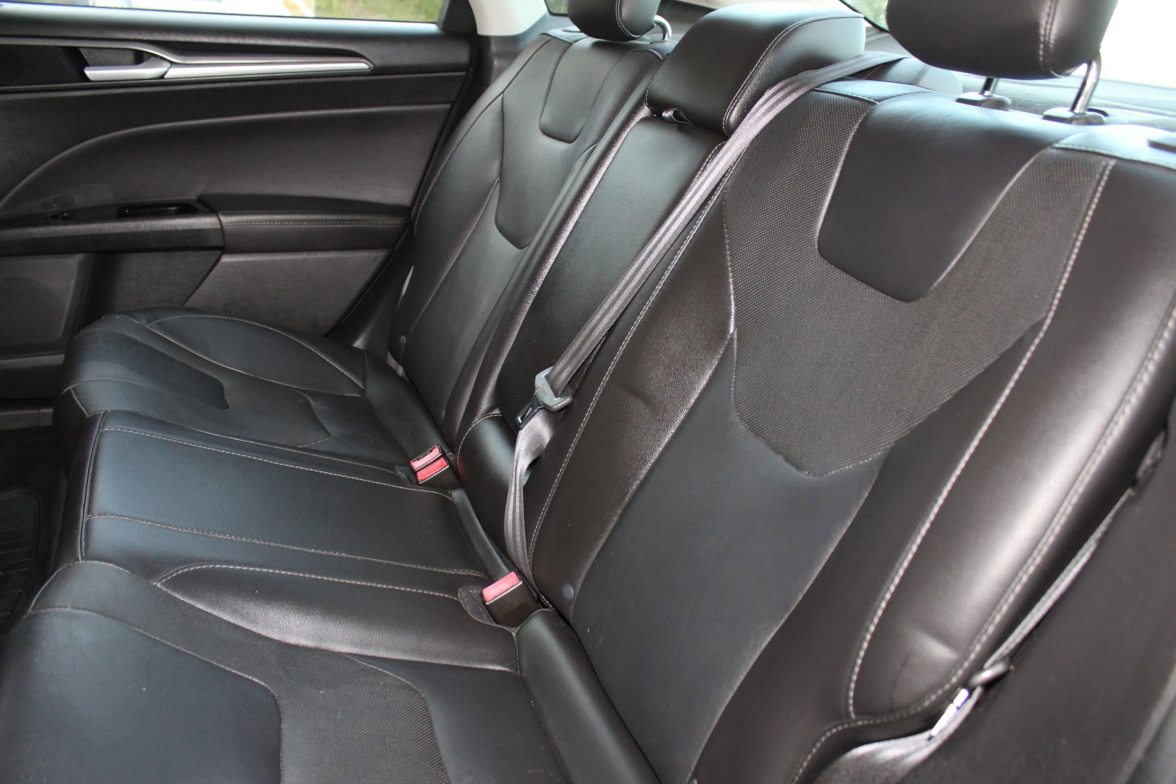 Used 2013 Ford Fusion Titanium image 13