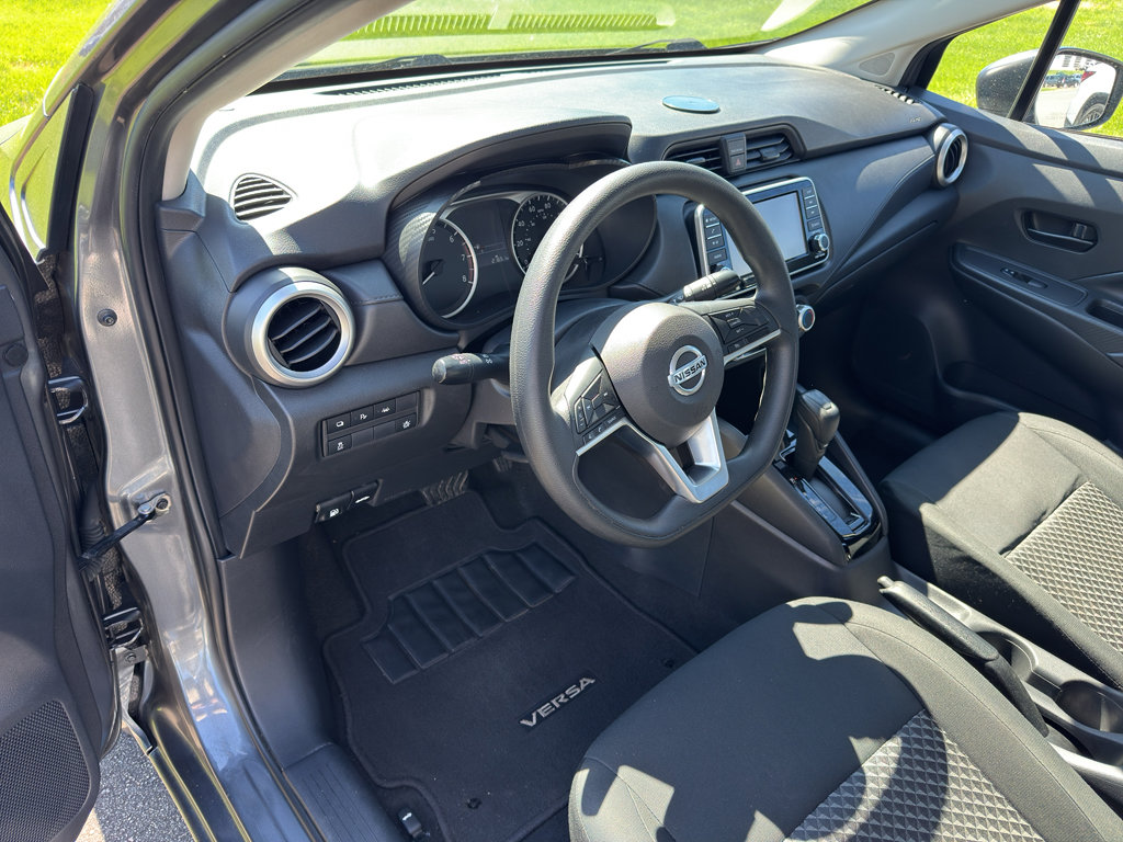 Used 2021 Nissan Versa S image 6