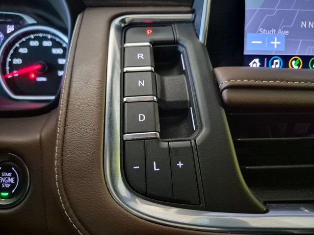 Used 2021 Chevrolet Suburban High Country AWD/4WD image 12