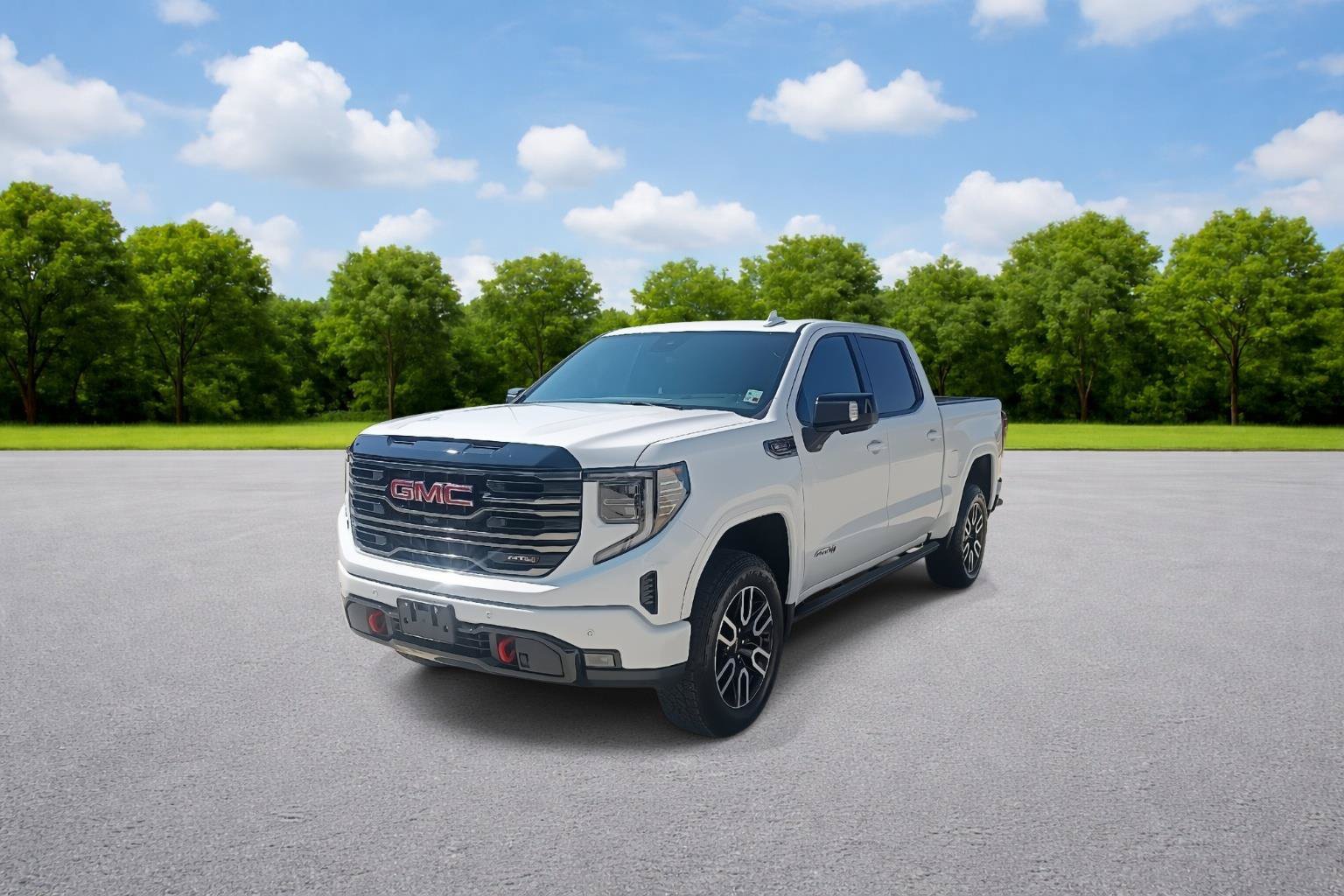 Used 2026 GMC Sierra 1500 AT4 w/ Technology Package AWD/4WD image 3