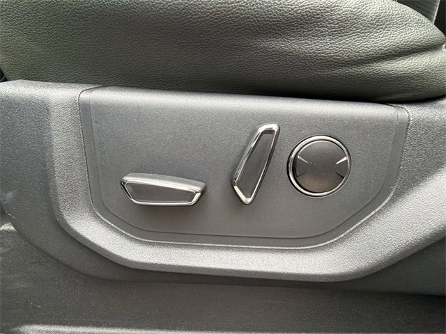 Used 2022 Ford Expedition Timberline image 12