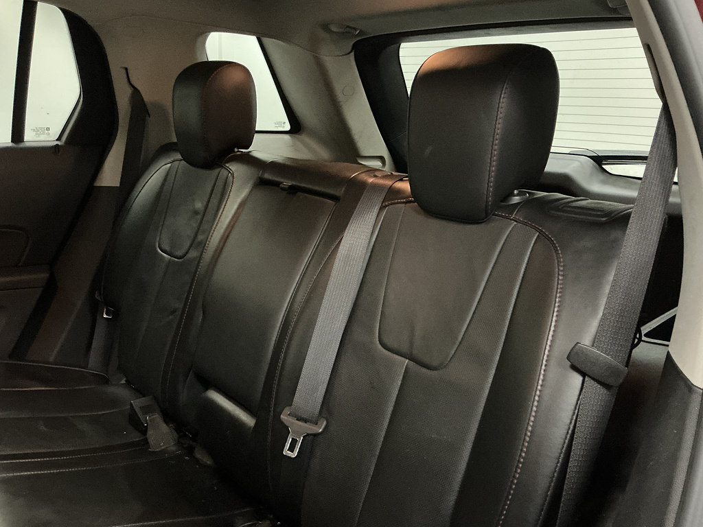 Used 2016 GMC Terrain SLT w/ Open Road Package AWD/4WD image 22