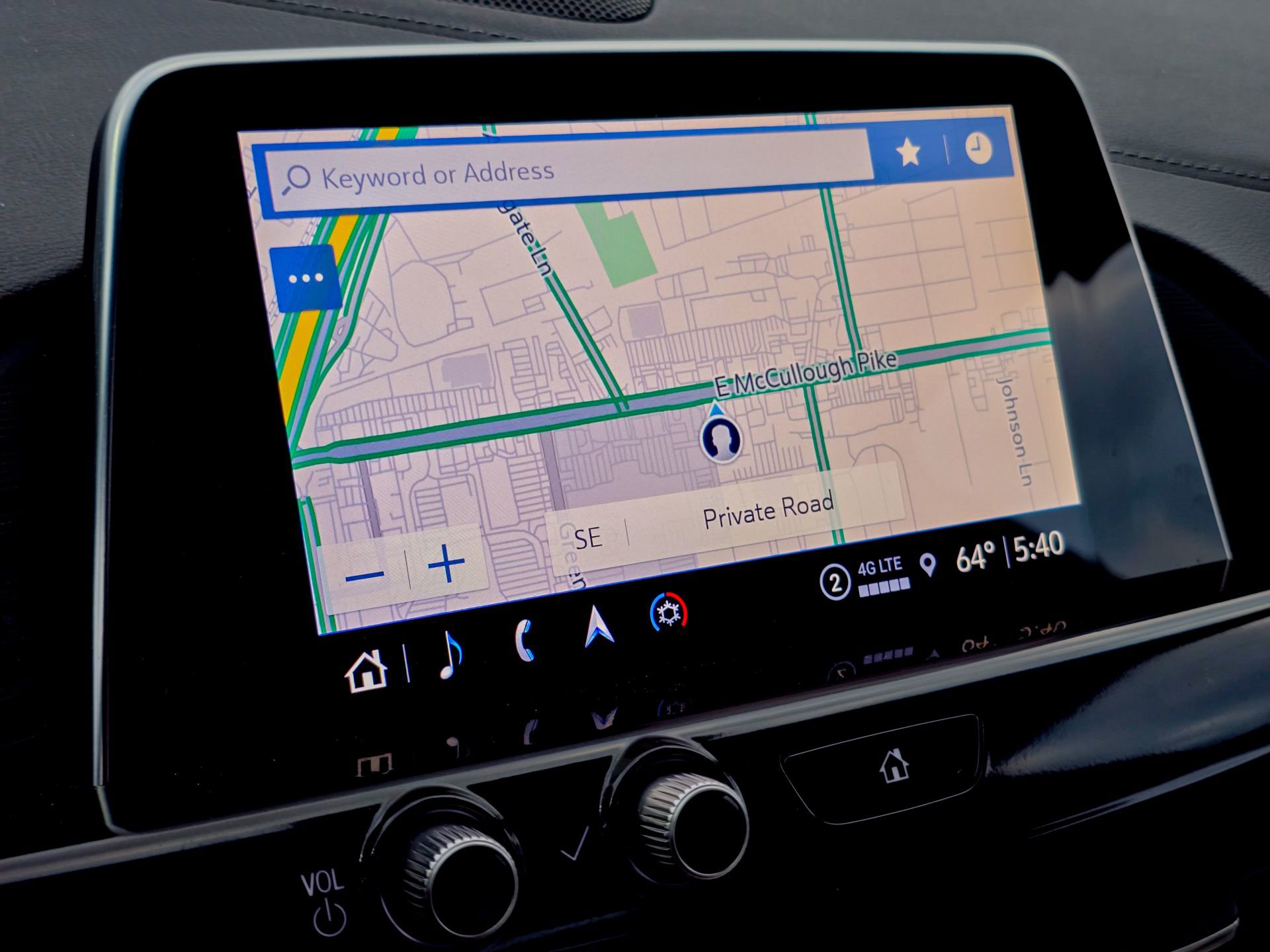 Used 2025 Cadillac CT4 Luxury image 35