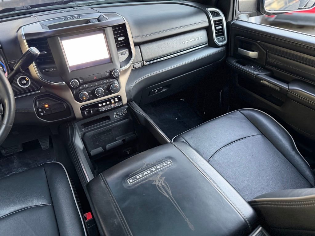 Used 2022 RAM 2500 Limited AWD/4WD image 38