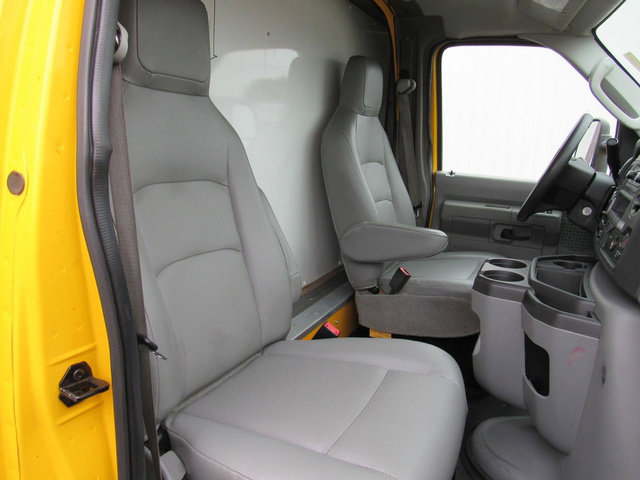 Used 2022 Ford E-350 and Econoline 350 Super Duty RWD image 14