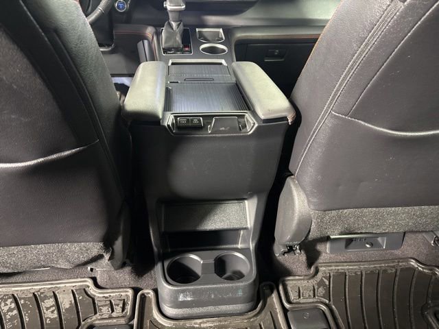Used 2022 Toyota Sienna XSE AWD/4WD image 26