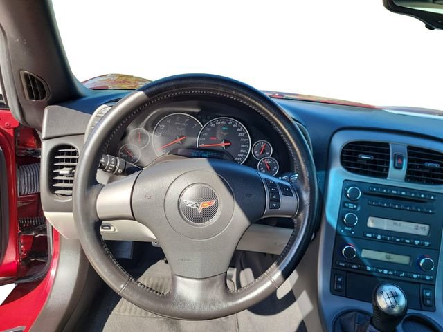 Used 2007 Chevrolet Corvette Coupe w/ Preferred Equipment Group image 18