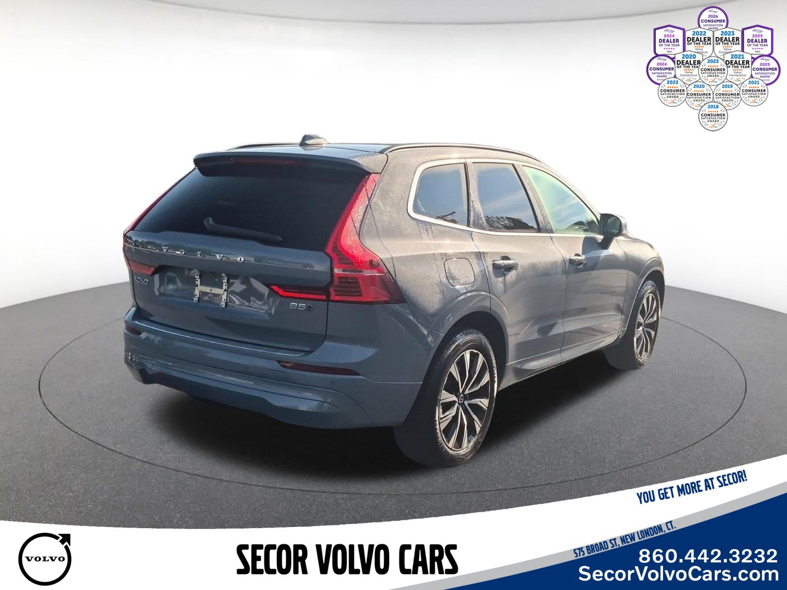 Used 2023 Volvo XC60 B5 Core w/ Climate Package AWD/4WD image 6