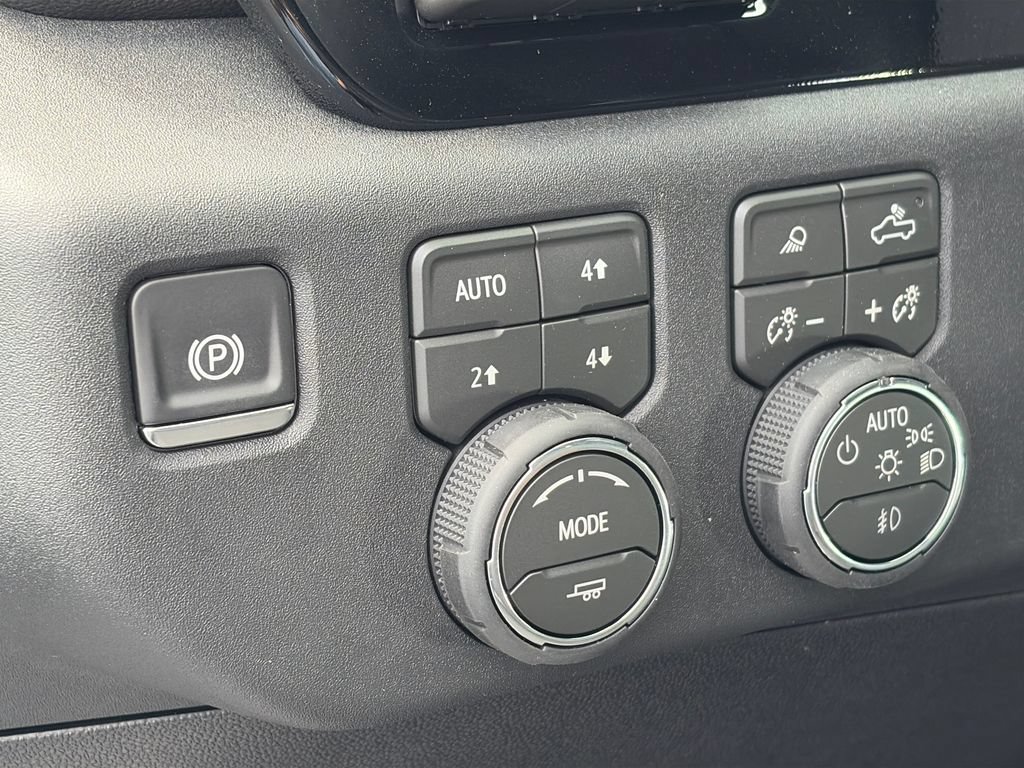 New 2026 Chevrolet Silverado 3500 LTZ w/ LTZ Plus Package AWD/4WD image 19