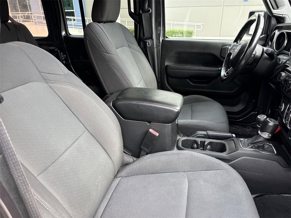 Used 2022 Jeep Wrangler Unlimited Sport image 25