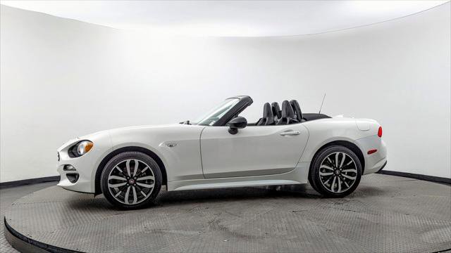 Used 2019 FIAT 124 Spider image 3